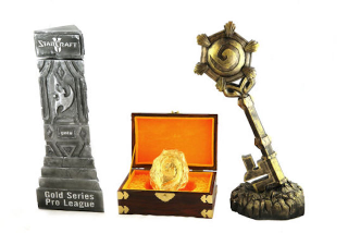 Illustration for article titled The 2014 Hearthstone Championship Trophy Is An Egg